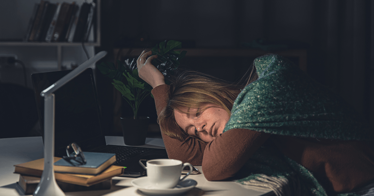 Melatonina per Dormire: Funziona Davvero? Dosaggio, Tempi e Controindicazioni